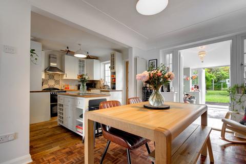 4 bedroom semi-detached house for sale, Dicksons Drive, Chester CH2
