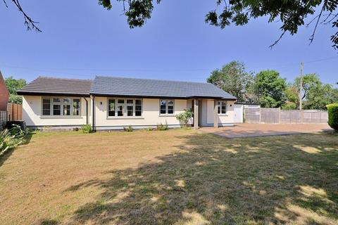 3 bedroom detached bungalow for sale, Green Lane, Dorchester DT2