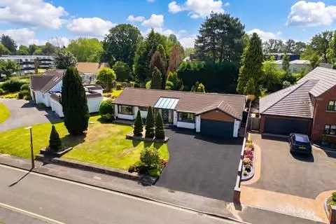 4 bedroom detached bungalow for sale, Solihull