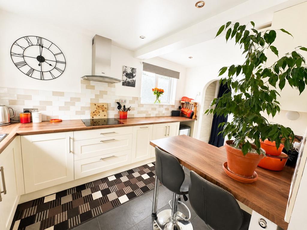 House in Southampton, Thornhill Park - View 2