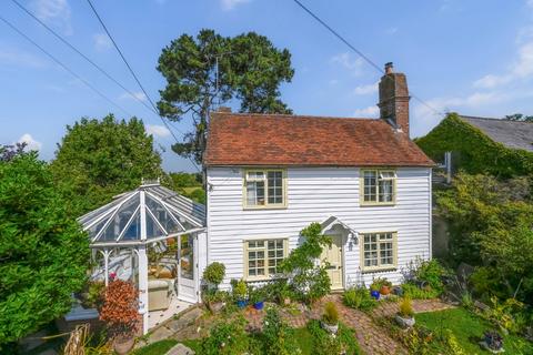 4 bedroom detached house for sale, The Street, Wittersham, TN30