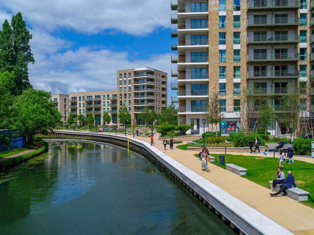 3 bedroom apartment for sale