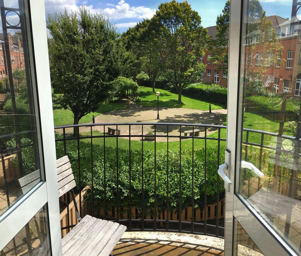 Alcantara Crescent, Southampton - View 6