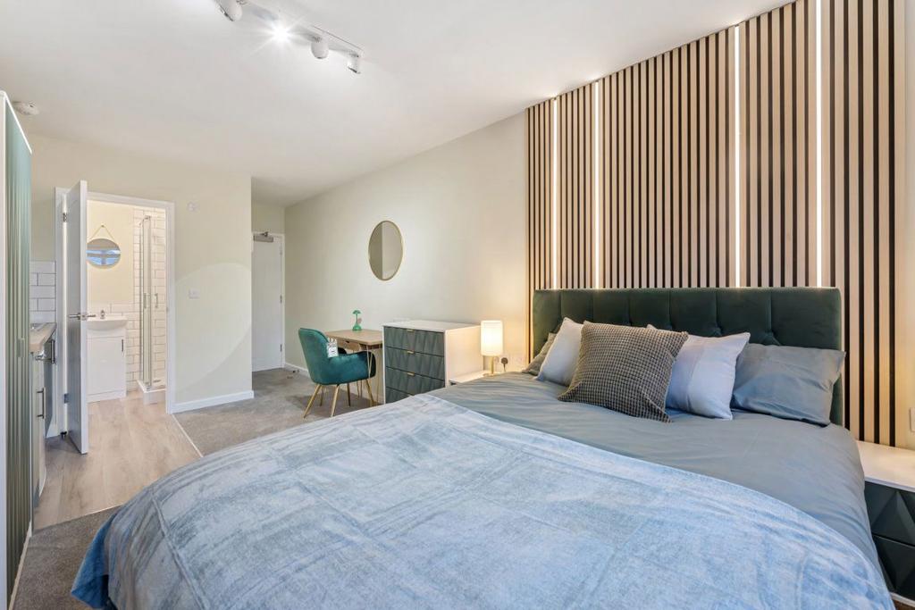 1 bedroom in a house share to rent