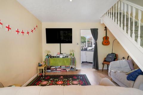 2 bedroom end of terrace house for sale, Alice Thompson Close, London, SE12