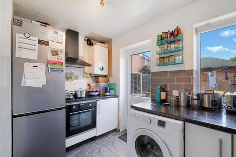 2 bedroom end of terrace house for sale, Alice Thompson Close, London, SE12