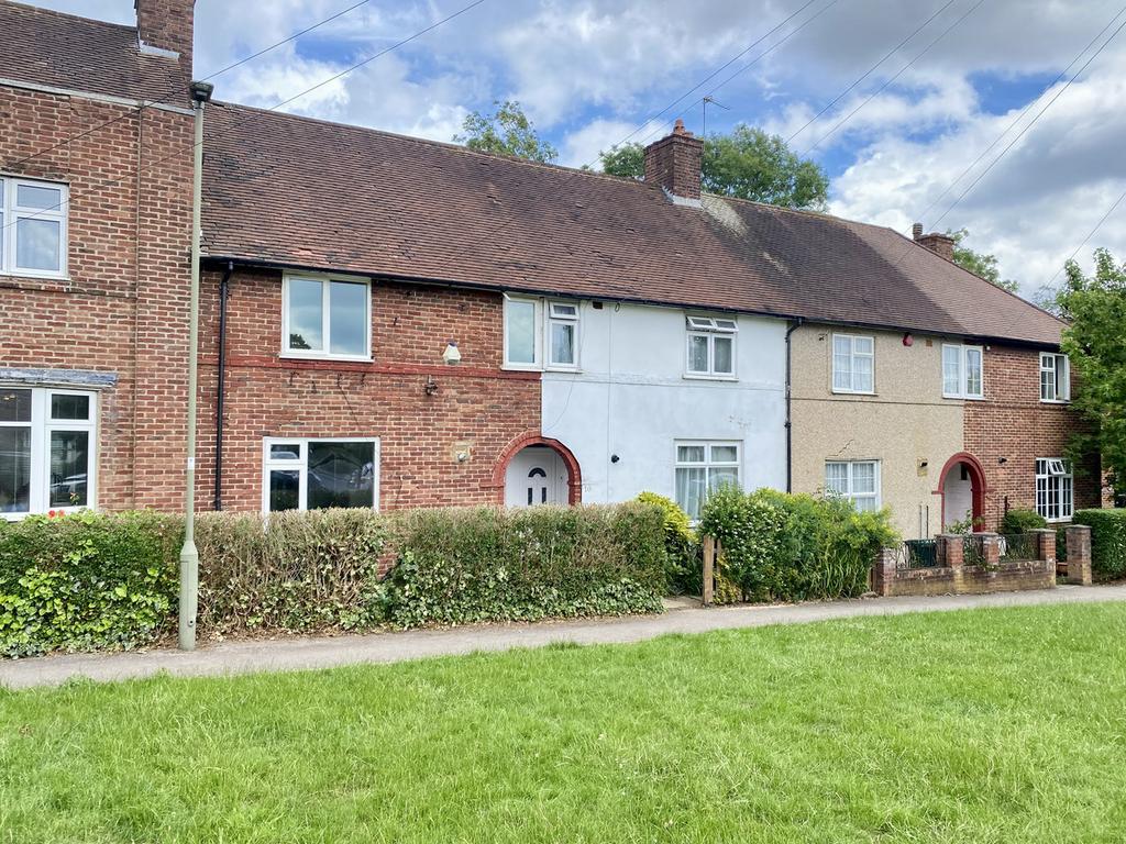 Terraced house exterior, garden