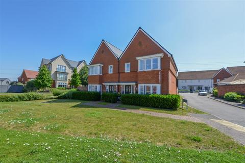 3 bedroom semi-detached house for sale, Village Road, Wouldham