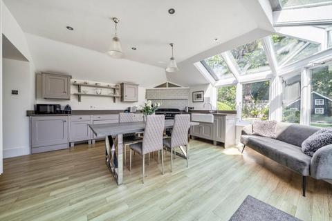 undefined, Pines Road, Bromley