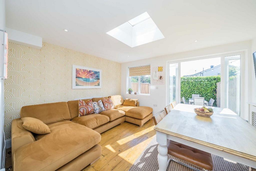 French Street, Sunbury-On-Thames TW16 – pohled 5