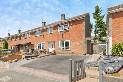 2 bedroom end of terrace house for sale, Featherstone Drive, LEICESTER, Leicestershire, LE2