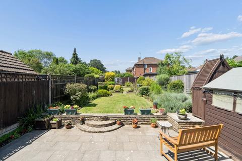 5 bedroom detached house for sale, Durrants Drive, Rickmansworth, Hertfordshire, WD3