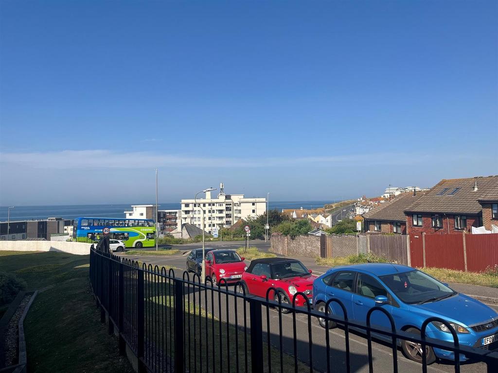 Apartment in Brighton, Rottingdean - View 2