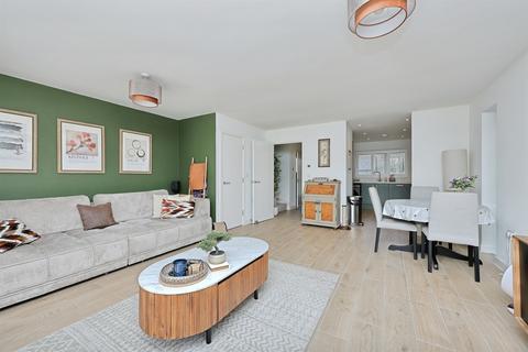 3 bedroom semi-detached house for sale, Ploughman Road, Swaffham