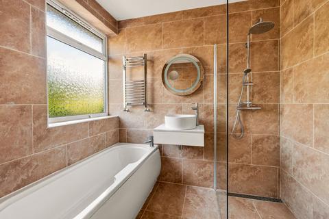 2 bedroom detached bungalow for sale, Hesketh Crescent, Skegness PE25