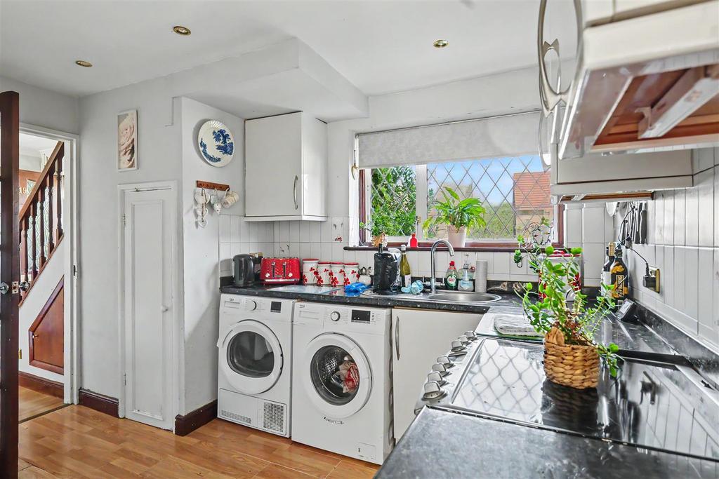 Utility room, utility