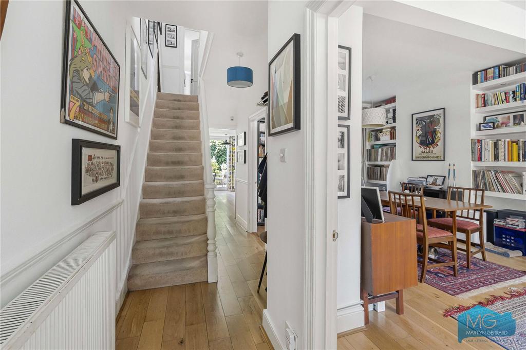 House in London, Hornsey - More