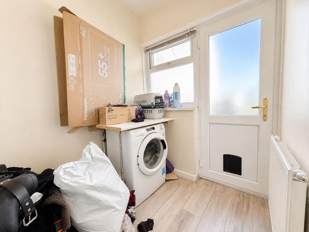 Utility room, utility
