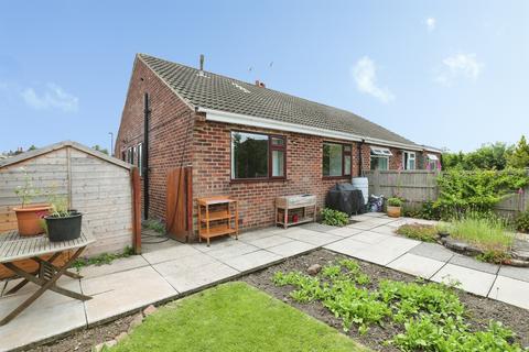 2 bedroom semi-detached bungalow for sale, Knox Close, Harrogate
