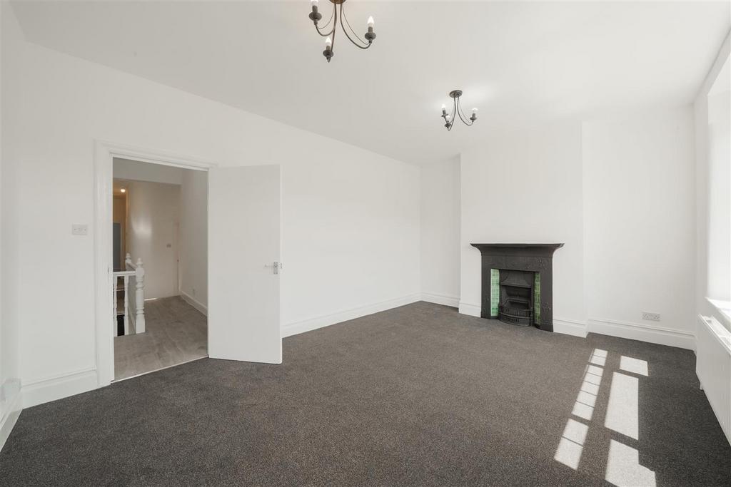 Mostyn Avenue, Wembley - View 3