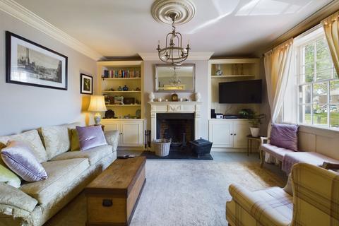 3 bedroom terraced house for sale, High Street, Stanwell, Surrey, TW19