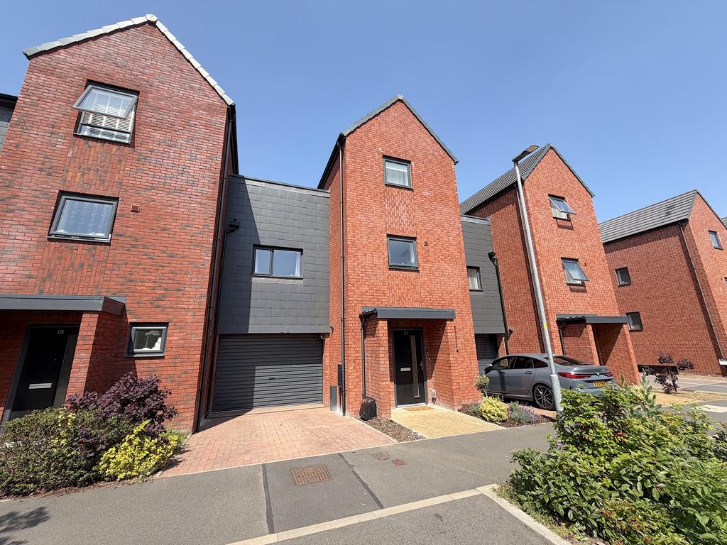 3 bedroom townhouse for sale