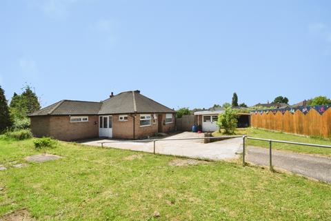 2 bedroom detached bungalow for sale, Uplands Road, Oadby, Leicester