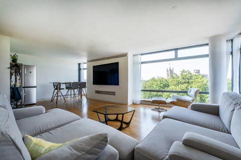 3 bedroom apartment to rent, Albert Embankment London SE1