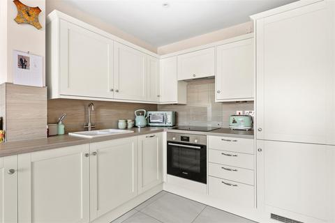 undefined, High Road, Loughton