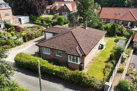 3 bedroom detached bungalow for sale, Mount Pleasant, Scalby, YO13