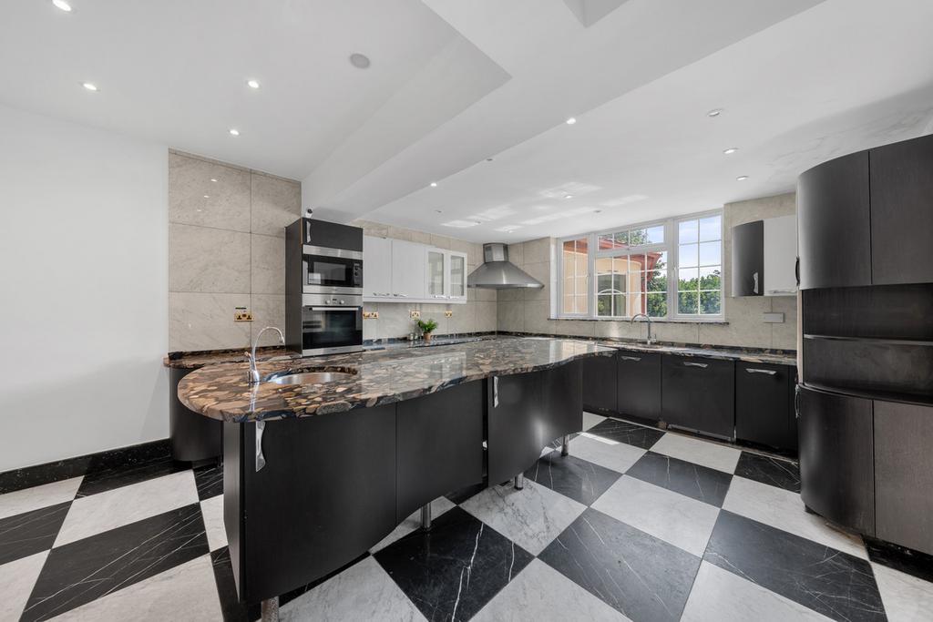 Kitchen, open plan living