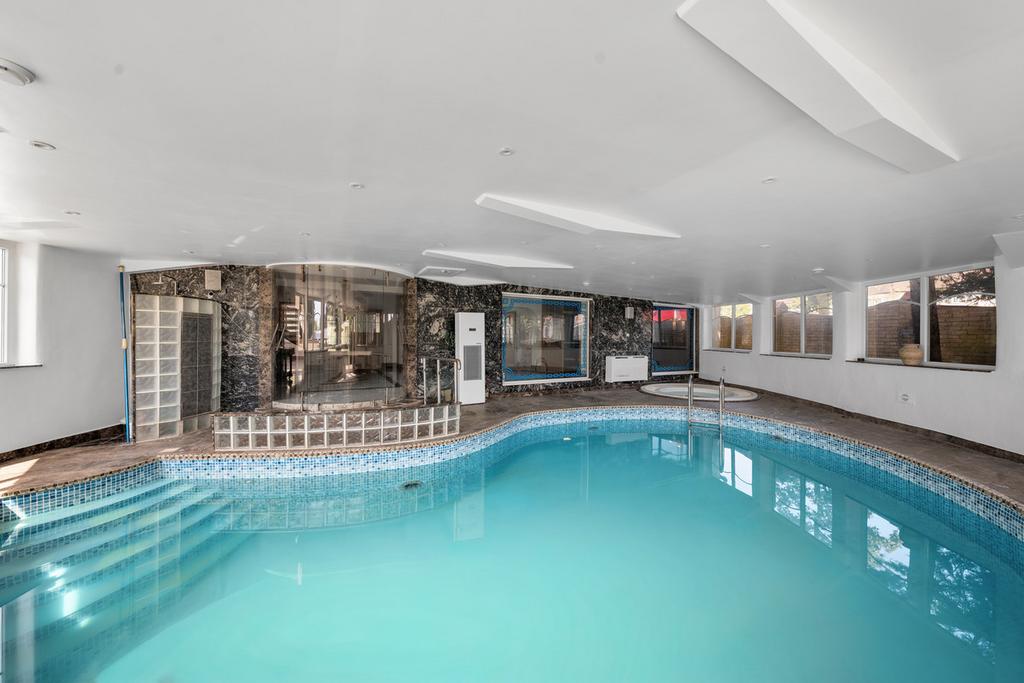 Swimming pool area, swimming pool