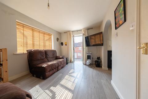 2 bedroom maisonette for sale, Parish End, Leamington Spa CV31