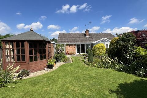 2 bedroom bungalow for sale, Manor Road, Hurworth Place, Darlington