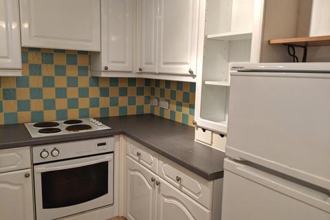 2 bedroom flat to rent, Palace Vaults, Plymouth, PL1