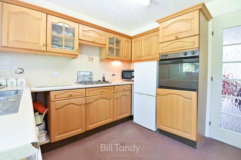 2 bedroom retirement property for sale, Maryvale Court, Lichfield, WS14