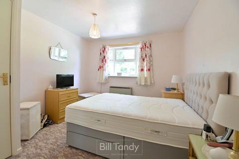2 bedroom retirement property for sale, Maryvale Court, Lichfield, WS14