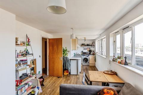 2 bedroom apartment for sale, Waterloo Road, Old Market, Bristol