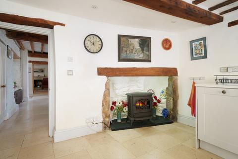4 bedroom semi-detached house for sale, St. Thomas Street