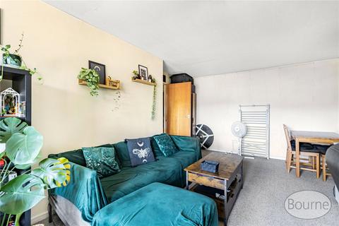 1 bedroom apartment for sale, Harvey Road, Guildford, Surrey, GU1