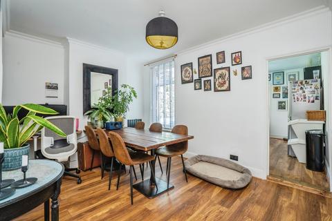 2 bedroom terraced house for sale, Byerley Road, PORTSMOUTH