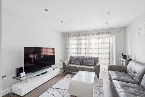 undefined, Woodford Crescent, Pinner
