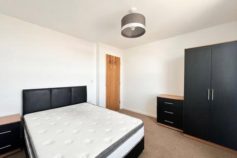 1 bedroom flat to rent, Manchester Road, Roberts House, WA14
