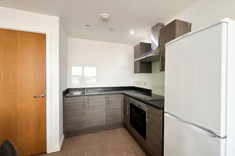 1 bedroom flat to rent, Manchester Road, Roberts House, WA14
