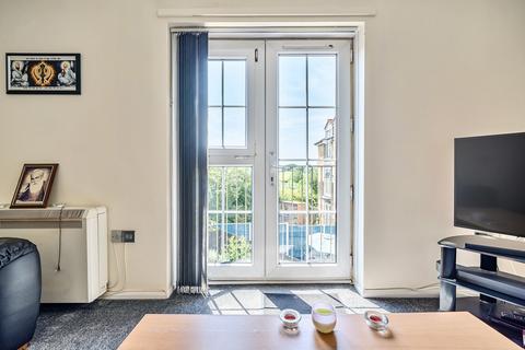 2 bedroom apartment for sale, Braemar Crescent, Bristol BS7
