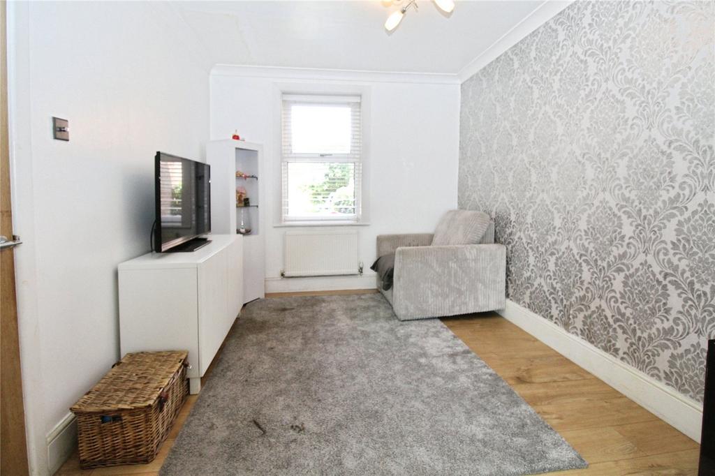 Firgrove Road, Hampshire SO15 - View 5