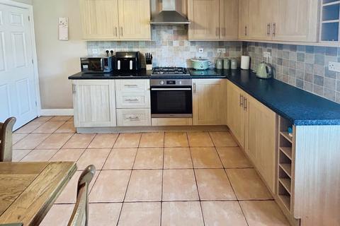 4 bedroom detached house for sale, Midway Road, Derbyshire DE11
