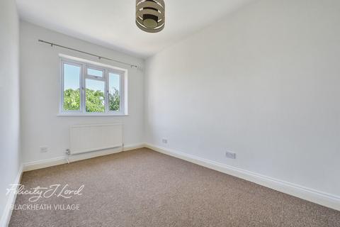 3 bedroom semi-detached house for sale, Paston Crescent, London SE12