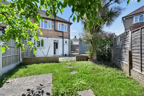 3 bedroom semi-detached house for sale, Paston Crescent, London SE12