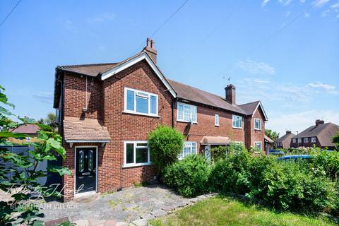 3 bedroom semi-detached house for sale, Paston Crescent, London SE12